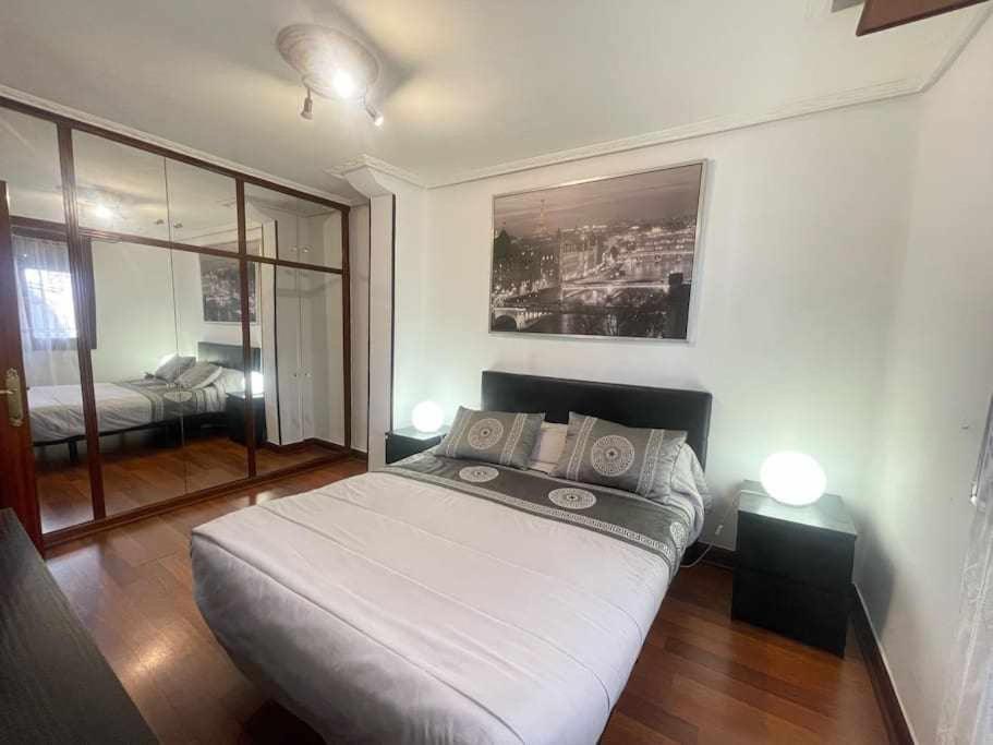 Goiz Etxea Acogedor Piso En La Parte Antigua Apartment Bermeo Luaran gambar