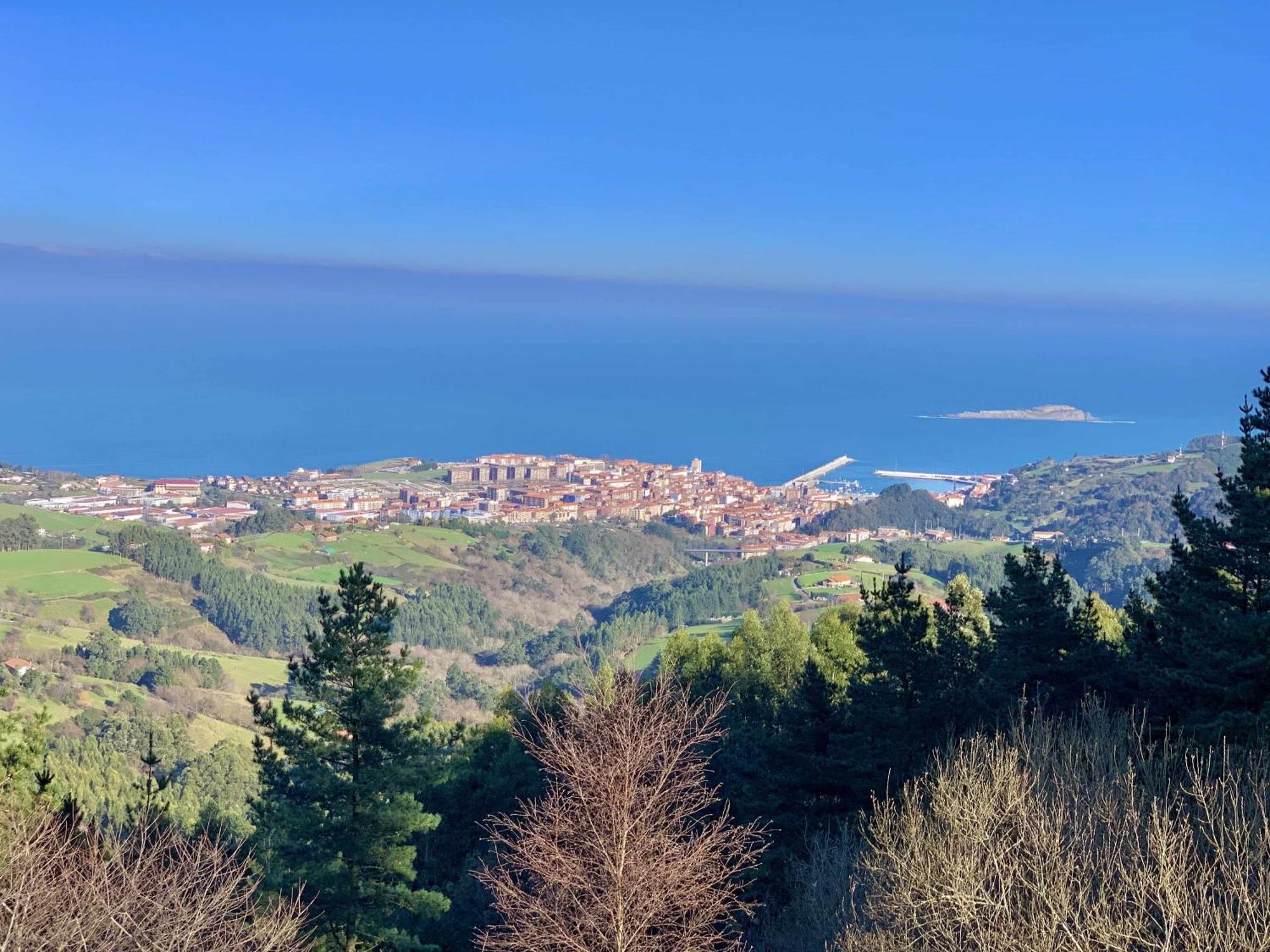 Goiz Etxea Acogedor Piso En La Parte Antigua Apartment Bermeo Luaran gambar